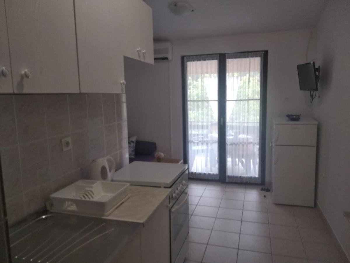 Apartment Savic Starigrad Paklenica Ngoại thất bức ảnh